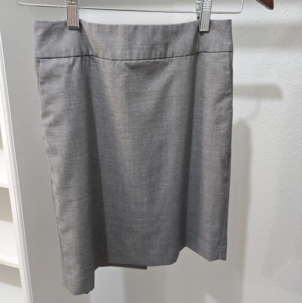 Banana Republic Gray Pencil Skirt